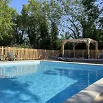 Accessible Avec Terrasse A - Api-1-52-596 *