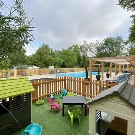 Accessible Avec Terrasse A - Api-1-52-596 Coulon